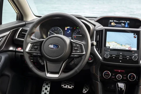 Subaru XV 2.0i e-BOXER Luxury 2022 view 5