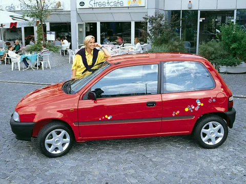 Suzuki Alto 1.0 Spark 1995 view 2