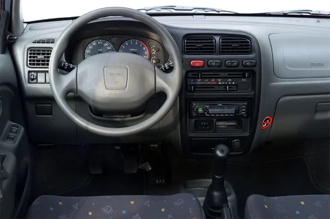 Suzuki Alto 1.1 GX 2004 view 4