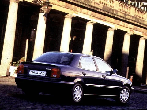 Suzuki Baleno 1.8 Executive 1996 view 3