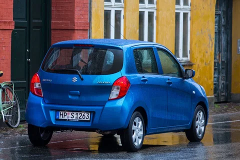 Suzuki Celerio 1.0 Exclusive 2015 view 11