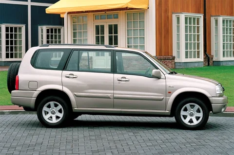 Suzuki Grand Vitara XL-7 2.7 V6 2001 view 3