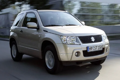 Suzuki Grand Vitara 1.6 Base 2008 view 4