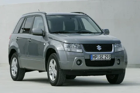 Suzuki Grand Vitara 2005 front view