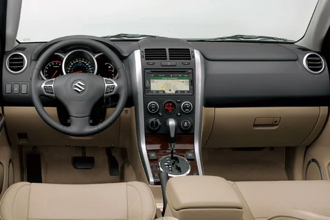Suzuki Grand Vitara 1.6 Comfort 2012 view 9