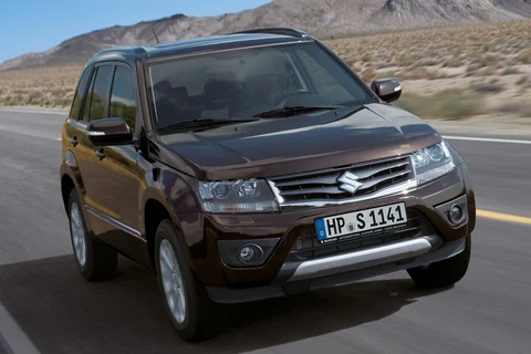 Suzuki Grand Vitara 2.4 Exclusive 2012 view 5