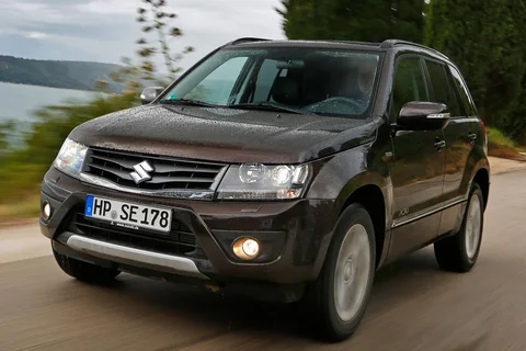 Suzuki Grand Vitara 2.4 Exclusive 2012 view 9