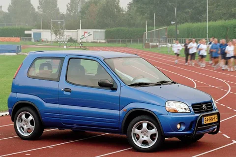 Suzuki Ignis 1.3 Special 2002 view 3