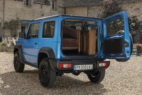 Suzuki Jimny 1.5 Professional 2022 view 11