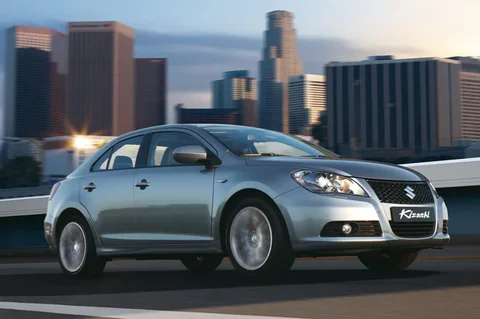 Suzuki Kizashi 2.4 Sport 2010 view 2