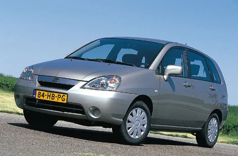 Suzuki Liana 1.3 GLS 2001 view 6
