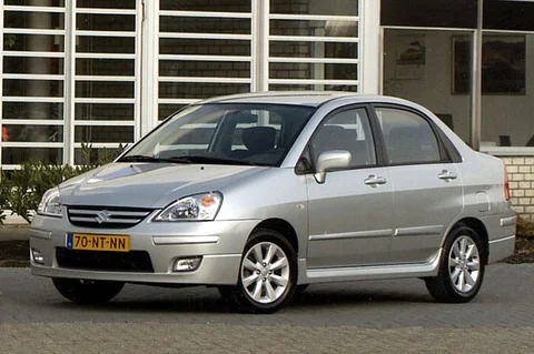 Suzuki Liana 1.6 GLS 2004 view 4
