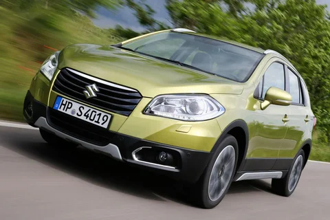 Suzuki S-Cross 1.6 Base 2013 view 9