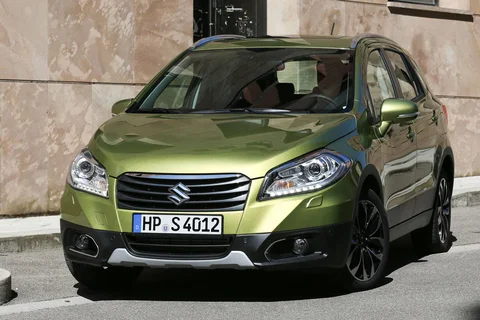 Suzuki S-Cross 1.6 Base 2013 view 10