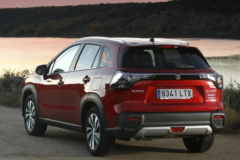 Suzuki S-Cross 1.5 Hybrid Select 2022 view 2