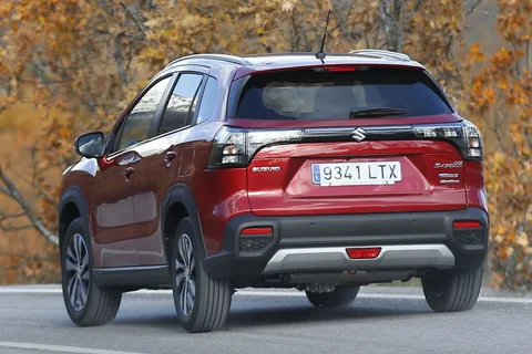 Suzuki S-Cross 1.5 Hybrid Select 2022 view 3