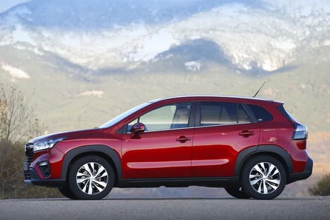Suzuki S-Cross 1.5 Hybrid Select 2022 view 6