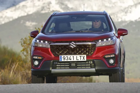 Suzuki S-Cross 1.5 Hybrid Select 2022 view 8