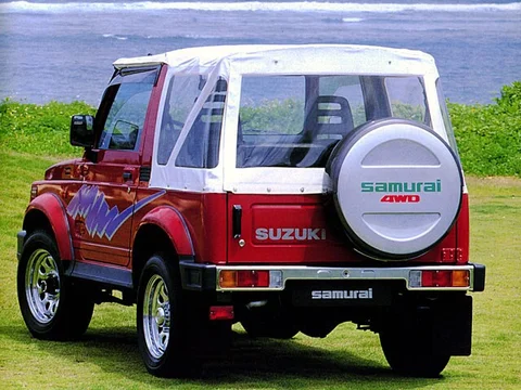 Suzuki Samurai Cabrio De Luxe 1988 view 2