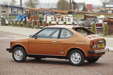 Suzuki SC 100 GX 1979 view 3