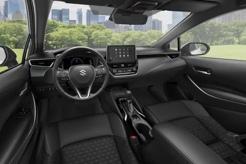 Suzuki Swace 2023 front view