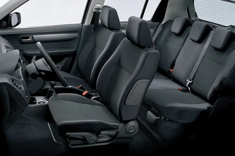 Suzuki Swift 1.3 Base 2007 view 3