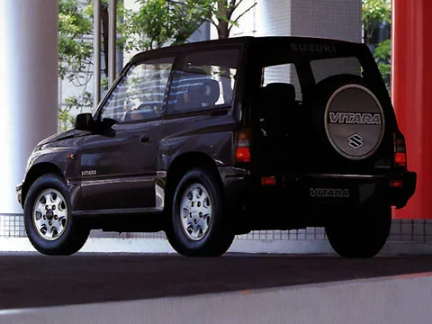 Suzuki Vitara Metal Top JX 1997 view 2