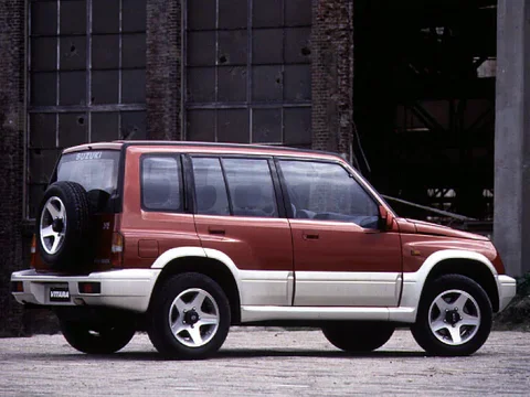 Suzuki Vitara Villager V6 1995 view 3