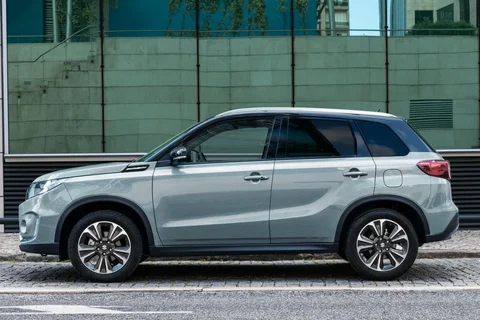 Suzuki Vitara 1.5 Hybrid Select 2022 view 3