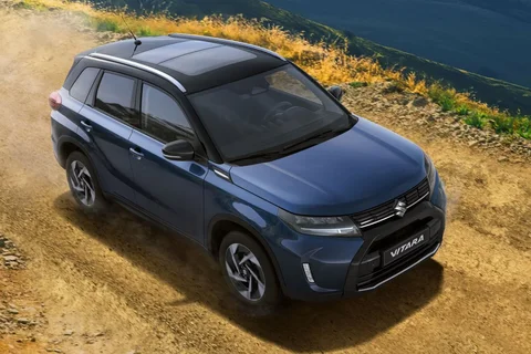 Suzuki Vitara 1.5 Hybrid Select 2024 view 6