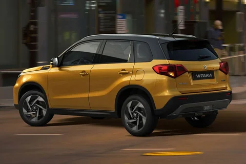 Suzuki Vitara 1.5 Hybrid Select 2024 view 8