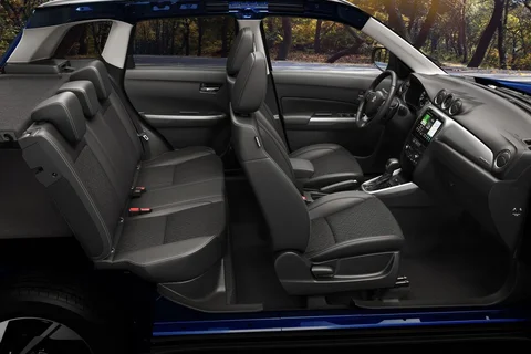 Suzuki Vitara 1.5 Hybrid Select 2024 view 9