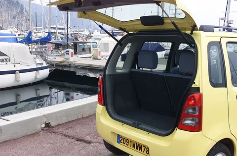 Suzuki Wagon R+ 1.3 GL 2000 view 7
