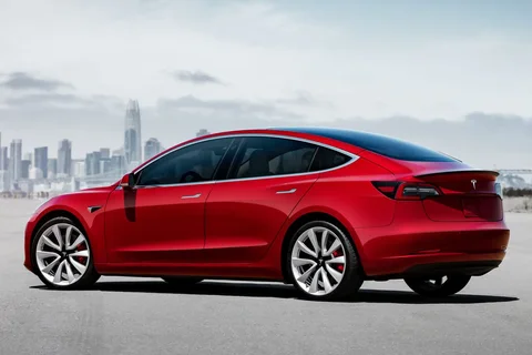 Tesla Model 3 Performance AWD 2019 view 6