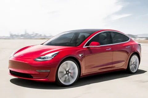 Tesla Model 3 Performance AWD 2019 view 9
