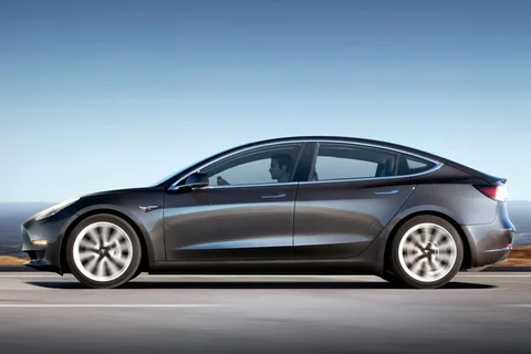 Tesla Model 3 Performance AWD 2019 view 10