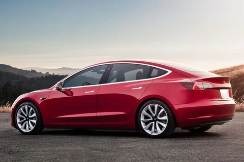 Tesla Model 3 Performance AWD 2019 view 12