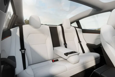 Tesla Model 3 RWD 2025 view 9
