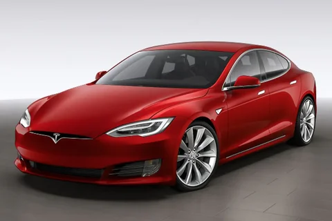 Tesla Model S Long Range 2019 view 4