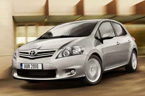 Toyota Auris 2.0 D-4D-F Dynamic 2010 view 8