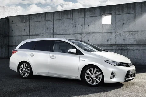 Toyota Auris Touring Sports 1.8 Hybrid Dynamic 2013 view 8