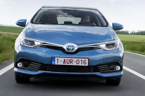 Toyota Auris 1.2T Trend 2016 view 4