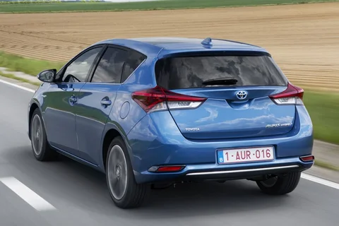 Toyota Auris 1.2T Trend 2016 view 6