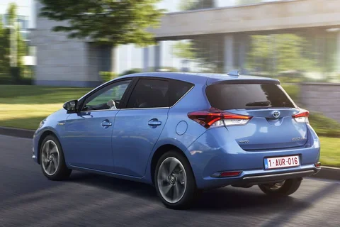 Toyota Auris 1.2T Trend 2016 view 7