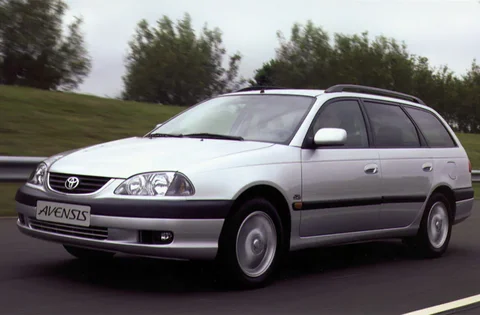 Toyota Avensis Wagon 2.0 D4-D Executive 2002 view 7
