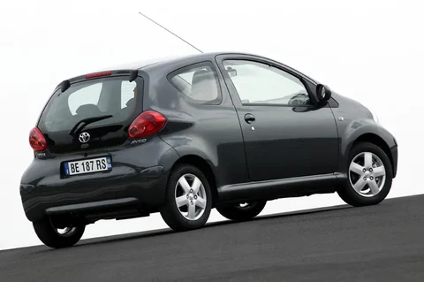 Toyota Aygo 1.4 D + 2005 view 2