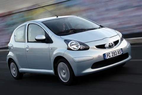 Toyota Aygo 1.4 D + 2005 view 7