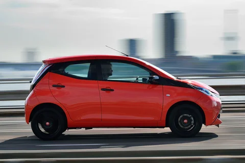 Toyota Aygo 1.0 VVT-i x-fun 2017 view 6