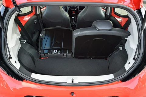Toyota Aygo 1.0 VVT-i x 2014 view 4