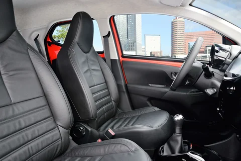 Toyota Aygo 1.0 VVT-i x 2014 view 10